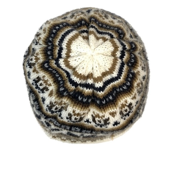 Classic Alapaca Hat One Size - Picture 6 of 13